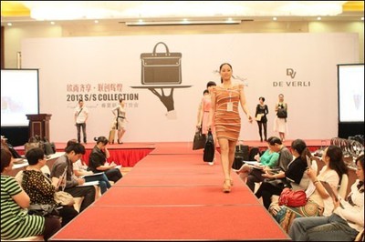 專業(yè)禮儀策劃服務 濮陽寶匯禮儀模特公關策劃公司的優(yōu)勢與實踐