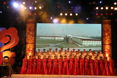 供應(yīng)企石舞臺(tái)燈光音響出租與設(shè)備租售 一站式演藝吧禮儀策劃解決方案